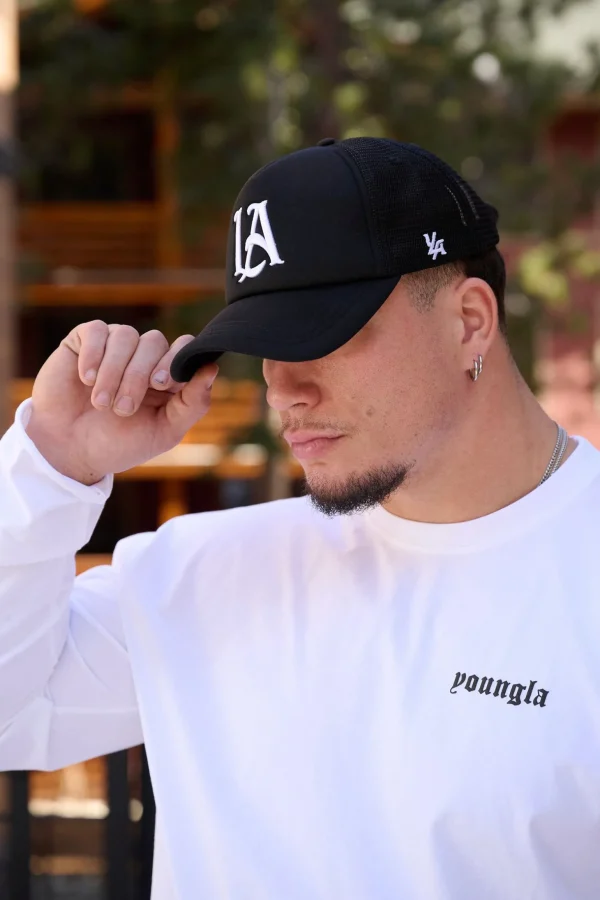 Youngla Hats & Beanies<923-La Trucker Hats