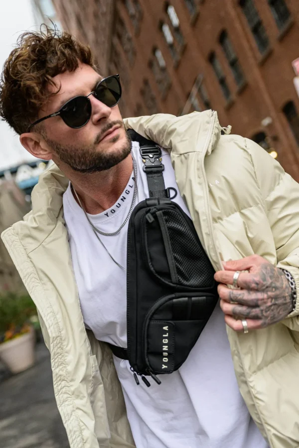 Youngla Accessories<750 Mach 1 Cross Body Bags