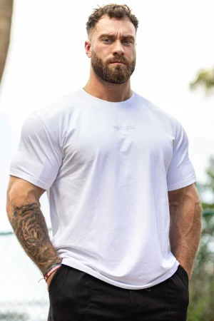 Youngla Shirts<418 Resist Tees