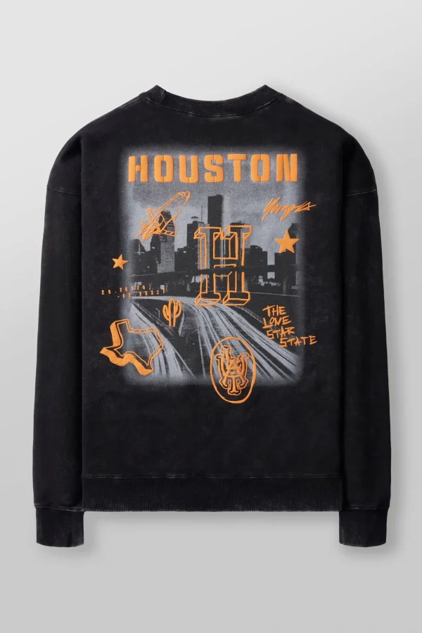 Youngla Outerwear<565-Us Tour Crewnecks