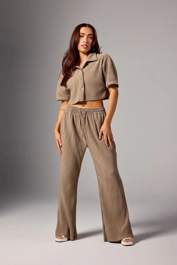 Youngla Joggers & Pants<W244 Aria Pleated Pants