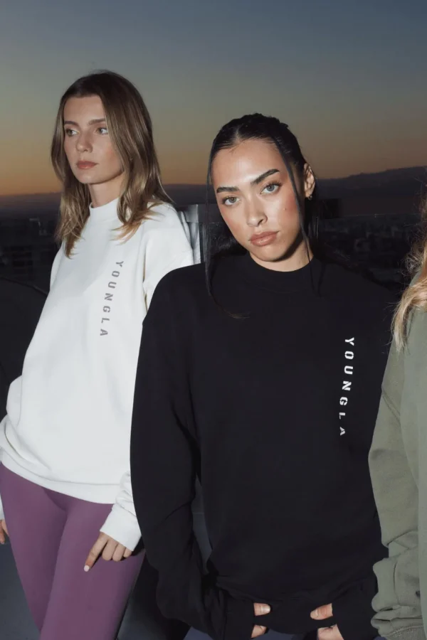 w_eternal_crewneck_0.webp Youngla Outerwear<W539 Eternal Crewneck