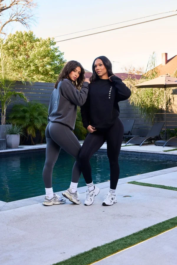 w_eternal_crewneck_14.webp Youngla Outerwear<W539 Eternal Crewneck