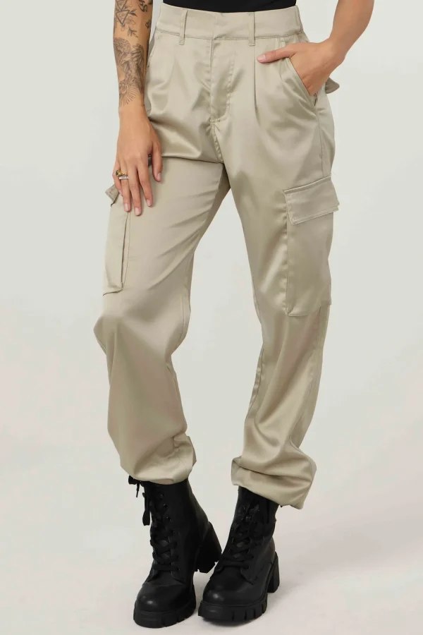 w_gloria_satin_cargo_0.webp Youngla Joggers & Pants<W217 Gloria Satin Cargo