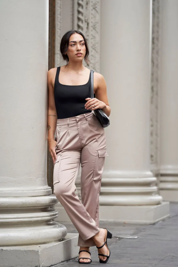 w_gloria_satin_cargo_4.webp Youngla Joggers & Pants<W217 Gloria Satin Cargo