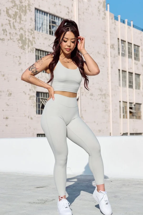 Youngla Leggings<W209 Level Up Leggings