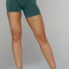 Youngla Shorts<W133-Curve Seamless Shorts