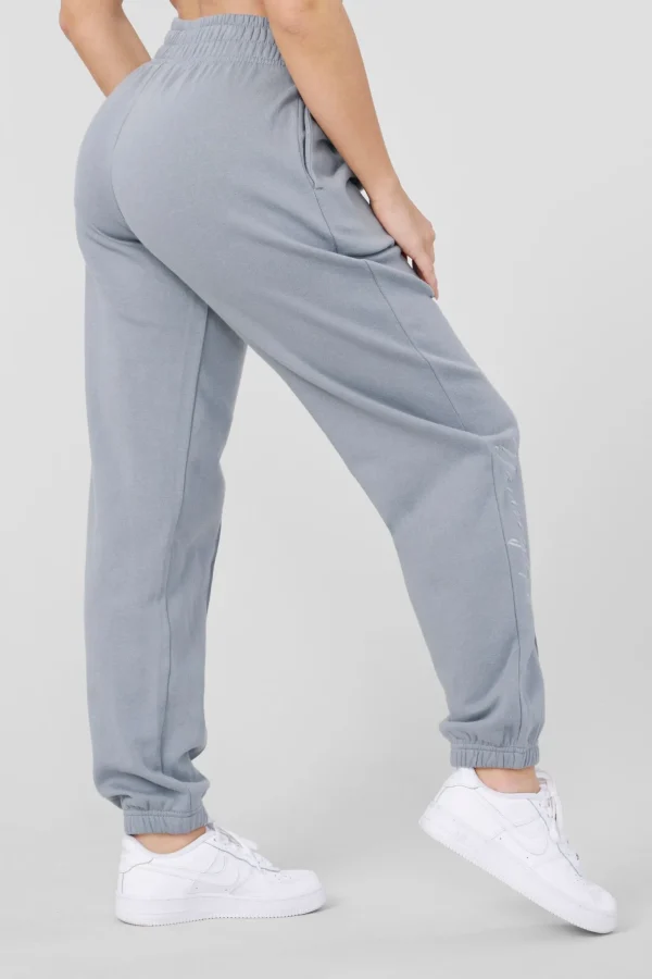 Youngla Joggers & Pants<W202-Script Joggers