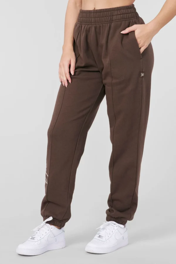 Youngla Joggers & Pants<W202-Script Joggers